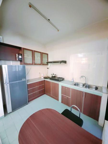 Kondominium untuk Disewa di Golf Vista Resort Homes - Qazin Khoo - Kitchen - PropertyGuru.com.my