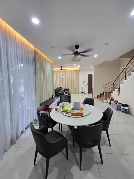 Rumah Kluster untuk Dijual di Taman Eco Cascadia (Tebrau) - Melissa Low - Living Room - PropertyGuru.com.my