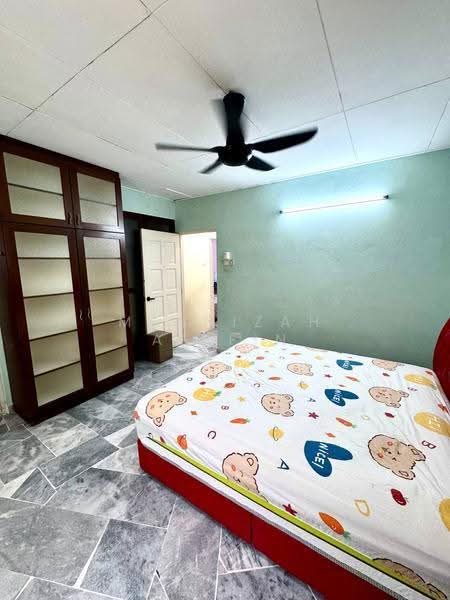 2-storey Terraced House for Sale in Taman Bukit Permai (Ampang) - Masnizah Arifin - Bedroom - PropertyGuru.com.my