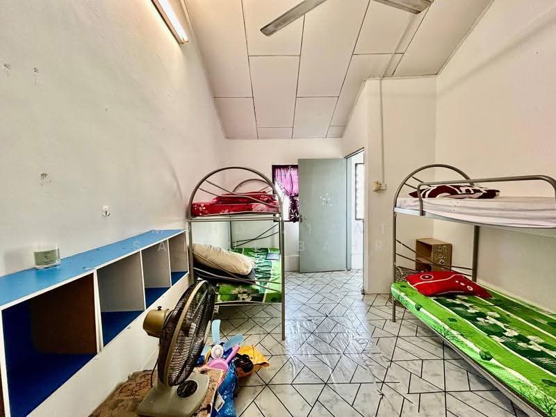 Rumah Teres untuk Dijual di Desa Setapak (Wangsa Maju) - Mohd Aizat Saiful Bahri - Bedroom - PropertyGuru.com.my