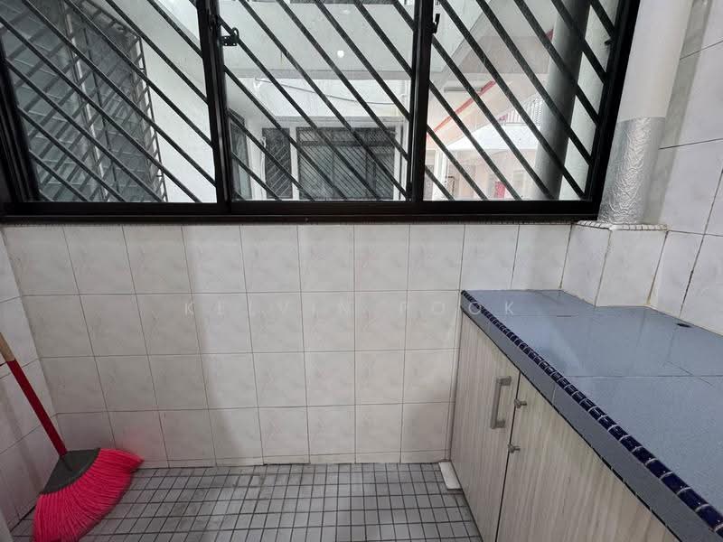Kondominium untuk Dijual di Bukit Gembira Condominium - Kelvin Pook - Kitchen - PropertyGuru.com.my