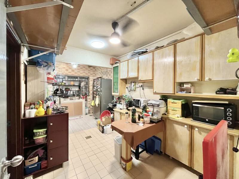 Semi-Detached House for Sale in Bandar Country Homes (Rawang) - Kelly Kok - Kitchen - PropertyGuru.com.my