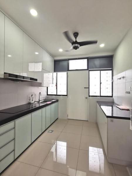 Rumah Teres 2-Tingkat untuk Dijual di Kota Masai (Pasir Gudang) - Darren Ler - Kitchen - PropertyGuru.com.my