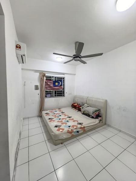 Kondominium untuk Dijual di Axis Residence @ Axis Pandan - Viven Chia - Bedroom - PropertyGuru.com.my