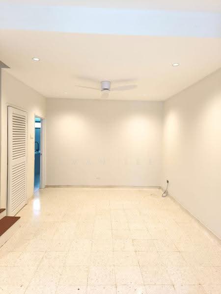 Rumah Teres 2-Tingkat untuk Dijual di Seksyen 19 (Petaling Jaya) - Ivan Lee - Living Room - PropertyGuru.com.my