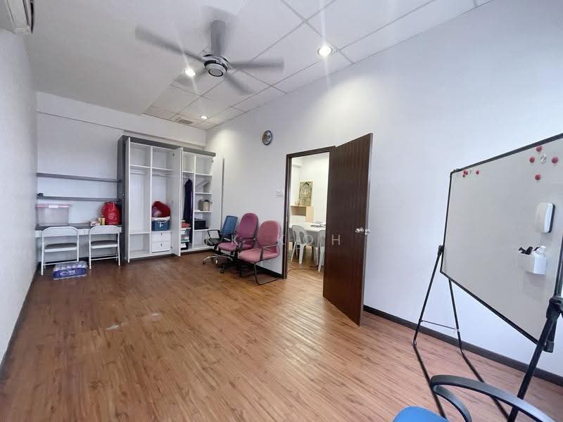 Shop / Office for Rent in Skudai (Johor) - KK Koh - Interior - PropertyGuru.com.my