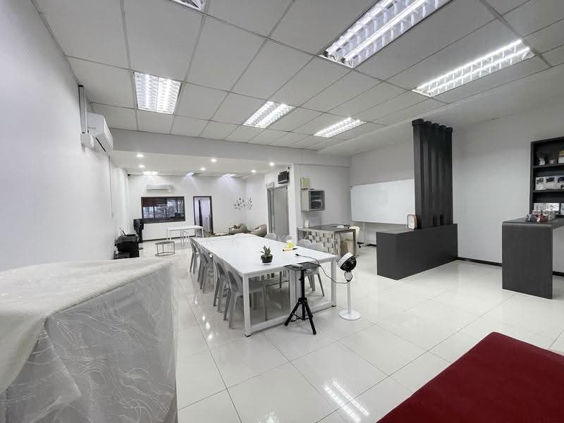 Shop / Office for Rent in Skudai (Johor) - KK Koh - Interior - PropertyGuru.com.my