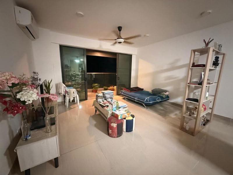Kondominium untuk Disewa di Jesselton View - Chris Feng - Living Room - PropertyGuru.com.my