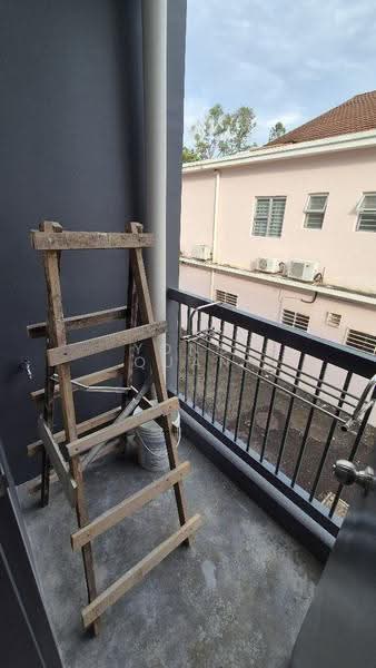 Rumah Bandar untuk Disewa di Bukit Jalil (Kuala Lumpur) - Yong Quan - Balcony - PropertyGuru.com.my