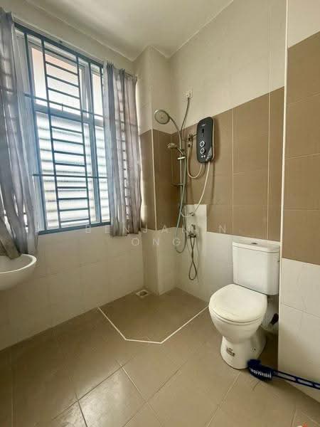 2-storey Terraced House for Sale in Nusa Sentral (Iskandar Puteri (Nusajaya)) - Benjamin Ong - Bathroom - PropertyGuru.com.my