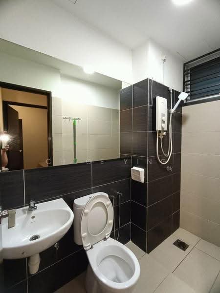 Apartment for Rent at Midori Green (Pangsapuri Hijauan) - Chloe Ying - Bathroom - PropertyGuru.com.my