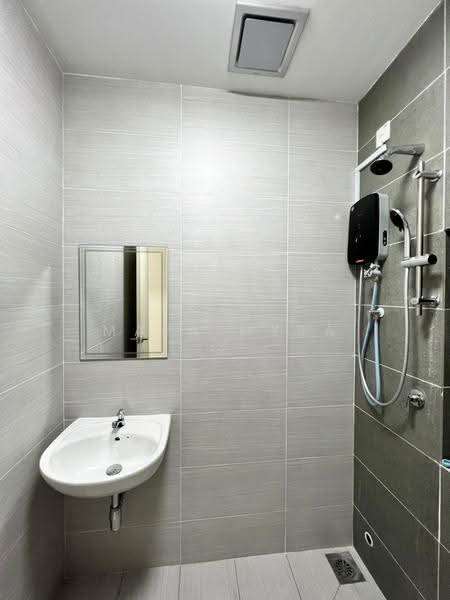2-storey Terraced House for Rent in Sunsuria City (Dengkil) - Maya Myra - Bathroom - PropertyGuru.com.my