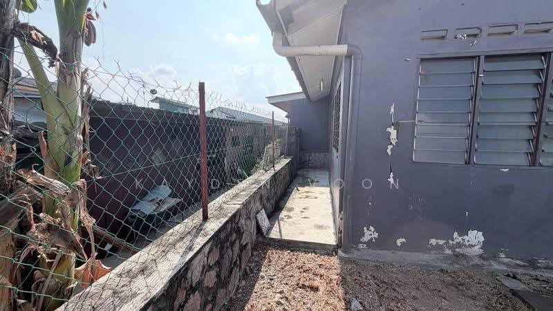1-storey Terraced House for Sale in Tampoi (Johor) - Kayden Voon - Exterior - PropertyGuru.com.my