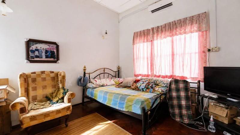Bungalow House for Sale in Keramat (Kuala Lumpur) - Mohd Aizat Saiful Bahri - Bedroom - PropertyGuru.com.my