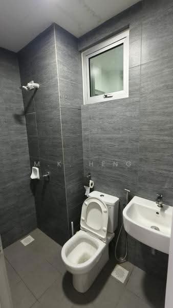 Service Residence for Rent at Gaya Resort Homes - M.K. Heng - Bathroom - PropertyGuru.com.my