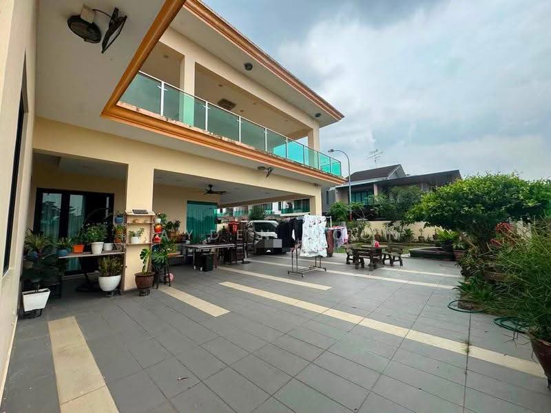 Rumah Kluster untuk Dijual di Mutiara Rini (Skudai) - Kayden Voon - Exterior - PropertyGuru.com.my