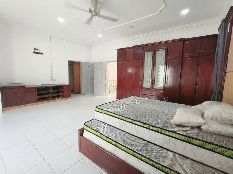 Rumah Berkembar untuk Disewa di Taman Ipoh Timur (Ipoh) - Mandy Phang - Bedroom - PropertyGuru.com.my