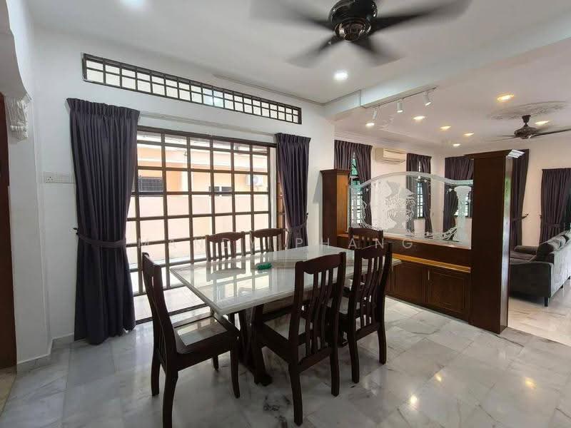 Rumah Berkembar untuk Disewa di Taman Ipoh Timur (Ipoh) - Mandy Phang - Dining Room - PropertyGuru.com.my