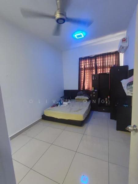Service Residence for Sale at Meridin Bayvue Serviced Apartment - Olivia Ong - PropertyGuru.com.my