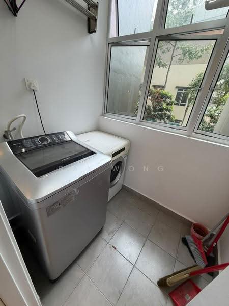 Pangsapuri untuk Disewa di Austin Suites (Permata Austin) - Ray Wong - Balcony - PropertyGuru.com.my