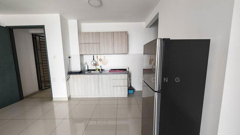 Kediaman Servis untuk Dijual di D'Ambience Residences (Pangsapuri Ikatan Flora) - Benson Chong - Kitchen - PropertyGuru.com.my