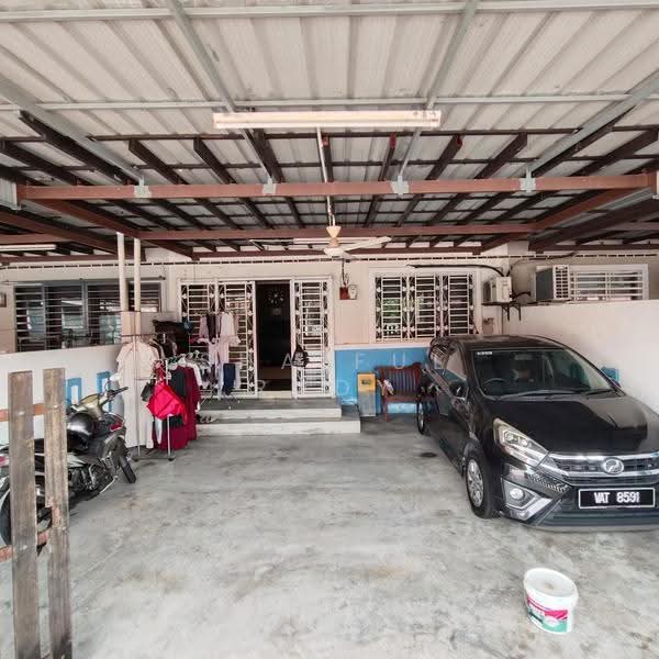 1-storey Terraced House for Sale in Seksyen 30 (Shah Alam) - Shaiful Rudy - PropertyGuru.com.my