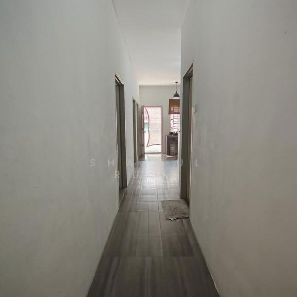 1-storey Terraced House for Sale in Seksyen 30 (Shah Alam) - Shaiful Rudy - PropertyGuru.com.my