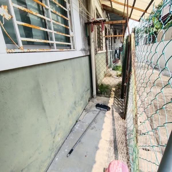 1-storey Terraced House for Sale in Seksyen 30 (Shah Alam) - Shaiful Rudy - PropertyGuru.com.my