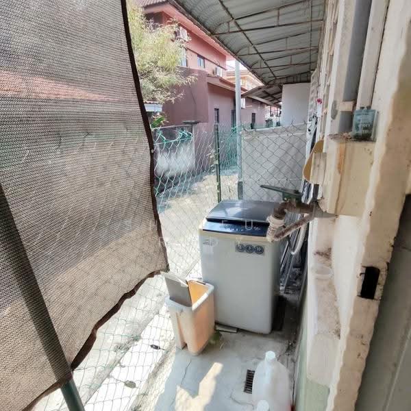 1-storey Terraced House for Sale in Seksyen 30 (Shah Alam) - Shaiful Rudy - PropertyGuru.com.my