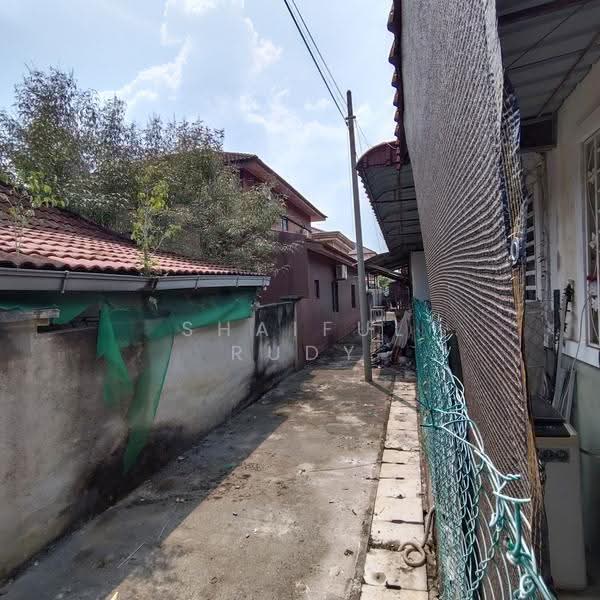 1-storey Terraced House for Sale in Seksyen 30 (Shah Alam) - Shaiful Rudy - PropertyGuru.com.my