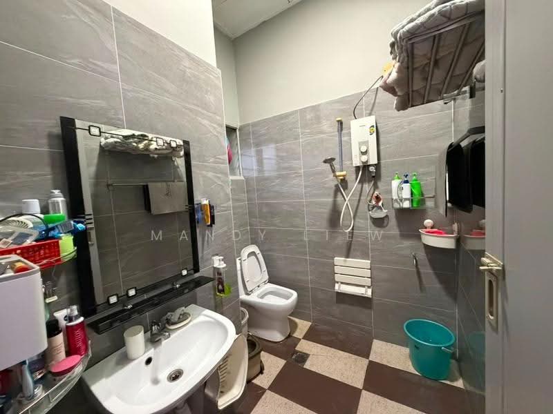 Rumah Teres 1-Tingkat untuk Dijual di Taman Bukit Maluri (Kepong) - Mandy Liew - Bathroom - PropertyGuru.com.my