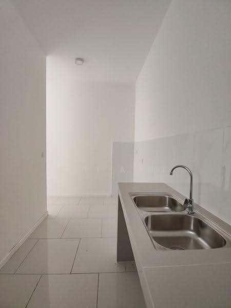 Townhouse for Sale in Dengkil (Selangor) - Siti Asni - Kitchen - PropertyGuru.com.my