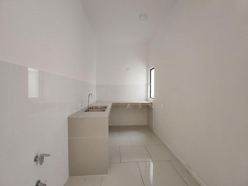 Townhouse for Sale in Dengkil (Selangor) - Siti Asni - Kitchen - PropertyGuru.com.my