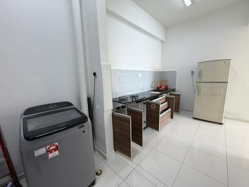 Kondominium untuk Disewa di Spectrum Residence (Alam Permai) - Jane Ng - Kitchen - PropertyGuru.com.my