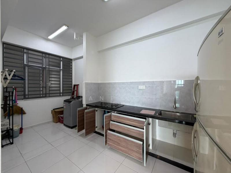 Kondominium untuk Disewa di Spectrum Residence (Alam Permai) - Jane Ng - Kitchen - PropertyGuru.com.my