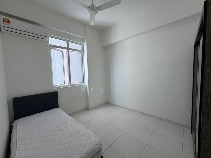 Kondominium untuk Disewa di Spectrum Residence (Alam Permai) - Jane Ng - Bedroom - PropertyGuru.com.my