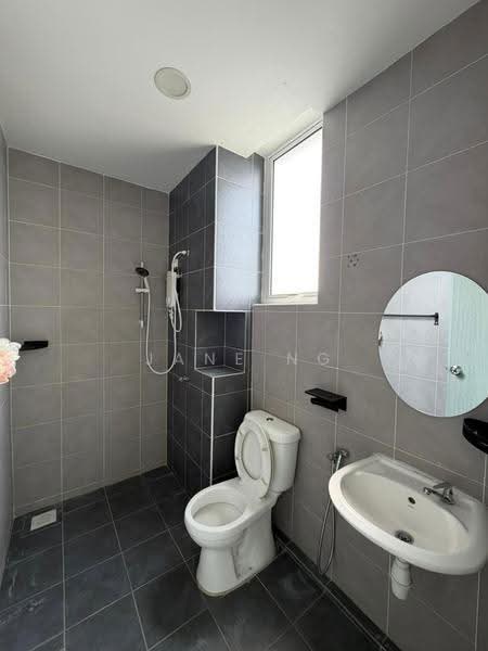 Kondominium untuk Disewa di Spectrum Residence (Alam Permai) - Jane Ng - Bathroom - PropertyGuru.com.my