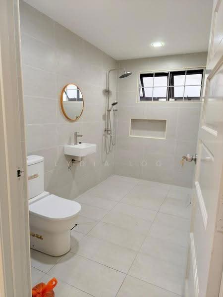 Kondominium untuk Disewa di Sri Alam Condominium - Lydia Loo - Bathroom - PropertyGuru.com.my