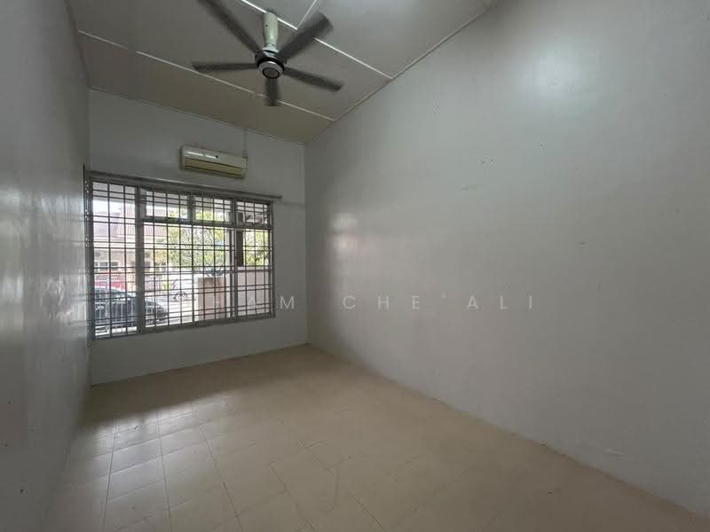 Terraced House for Sale in Kuantan (Pahang) - Idham Che'Ali - Interior - PropertyGuru.com.my