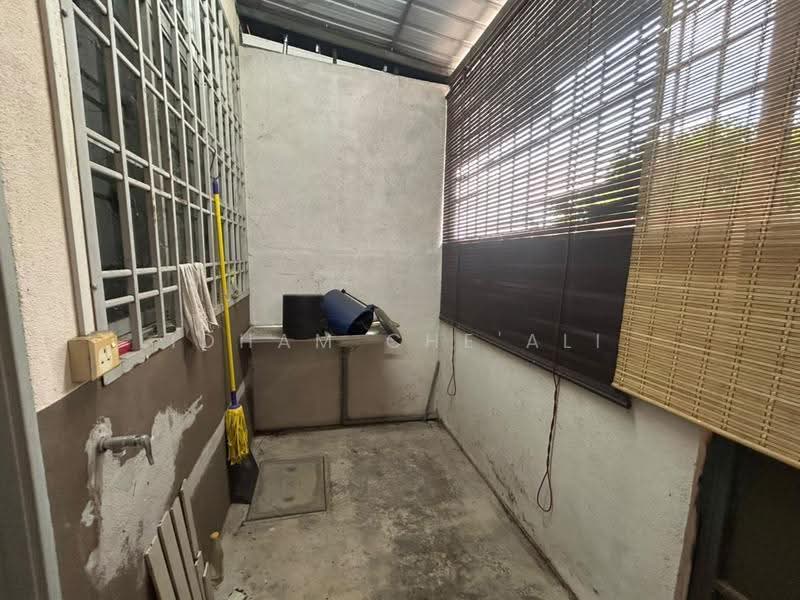 Terraced House for Sale in Kuantan (Pahang) - Idham Che'Ali - Exterior - PropertyGuru.com.my