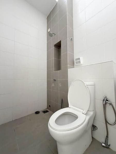 2-storey Terraced House for Sale in Setia Alam (Selangor) - Lucas Ng - Bathroom - PropertyGuru.com.my
