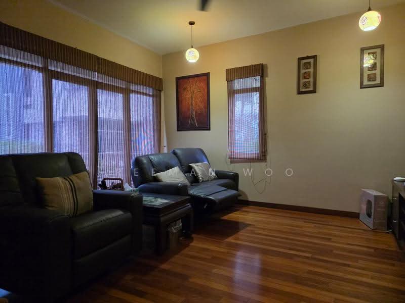 Rumah Berkembar untuk Dijual di Changkat Kiara Rimbun (Batu) - Freeman Woo - Living Room - PropertyGuru.com.my