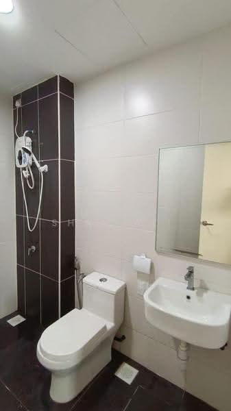 Service Residence for Rent at Twin Danga Residence - Wong Shau Wei - Bathroom - PropertyGuru.com.my