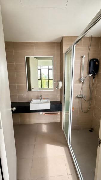Kediaman Servis untuk Dijual di 28 Boulevard - Wei Meng - Bathroom - PropertyGuru.com.my