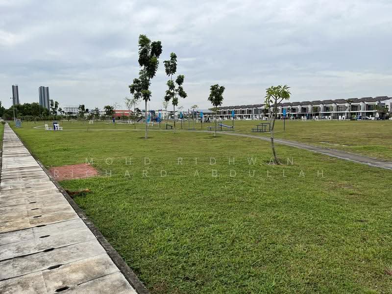 2-storey Terraced House for Sale in Saujana KLIA (Dengkil) - Mohd Ridhwan Richard Abdullah - Exterior - PropertyGuru.com.my