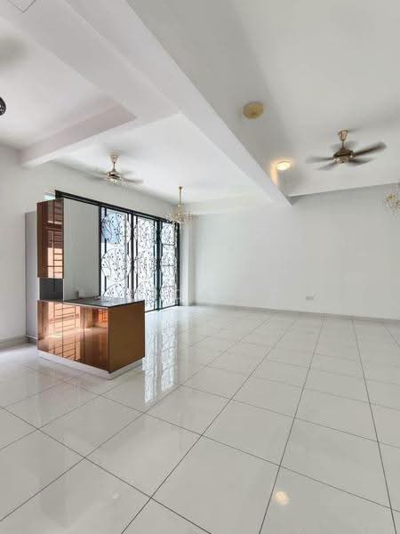 Rumah Kluster untuk Dijual di Johor Bahru (Johor) - Erica Ho - Living Room - PropertyGuru.com.my