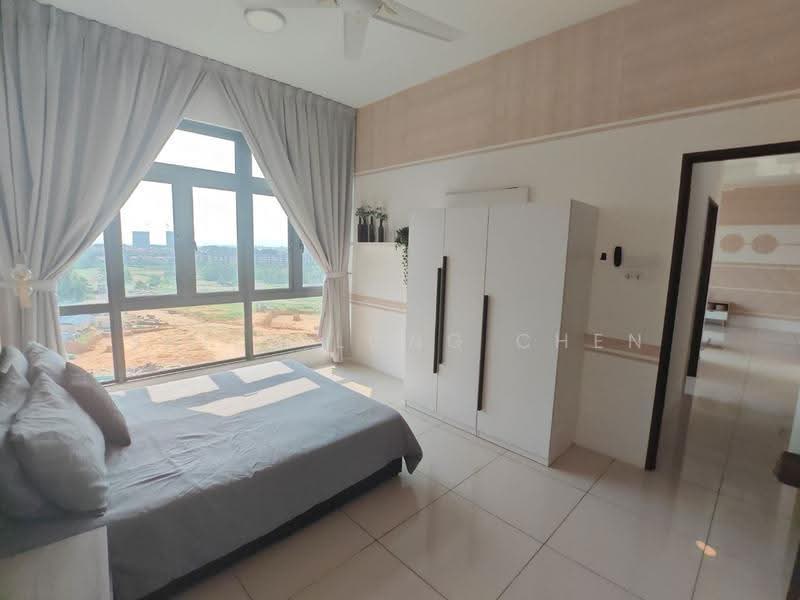 Service Residence for Sale at 8Scape Residence @ Sutera - Shieh Long Chen - Bedroom - PropertyGuru.com.my