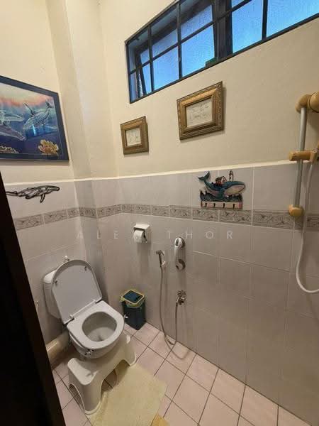 Bungalow House for Sale in Batu Ferringhi (Penang) - Alex Thor - Bathroom - PropertyGuru.com.my