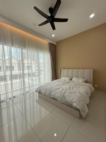 2-storey Terraced House for Rent in Aspen Vision City (Batu Kawan) - Amber Hang - Bedroom - PropertyGuru.com.my