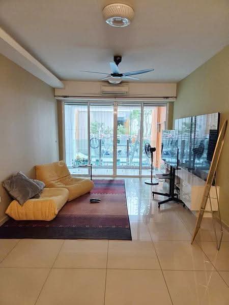 Kondominium untuk Disewa di The Zest @ Kinrara 9 - Chow Kok Toong - Living Room - PropertyGuru.com.my
